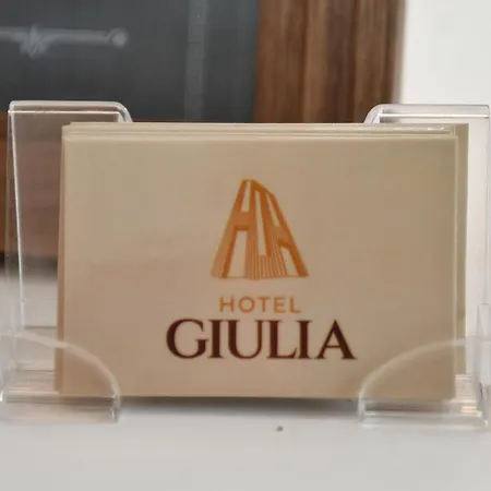 ホテル Giulia