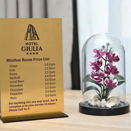 Giulia 호텔 4*